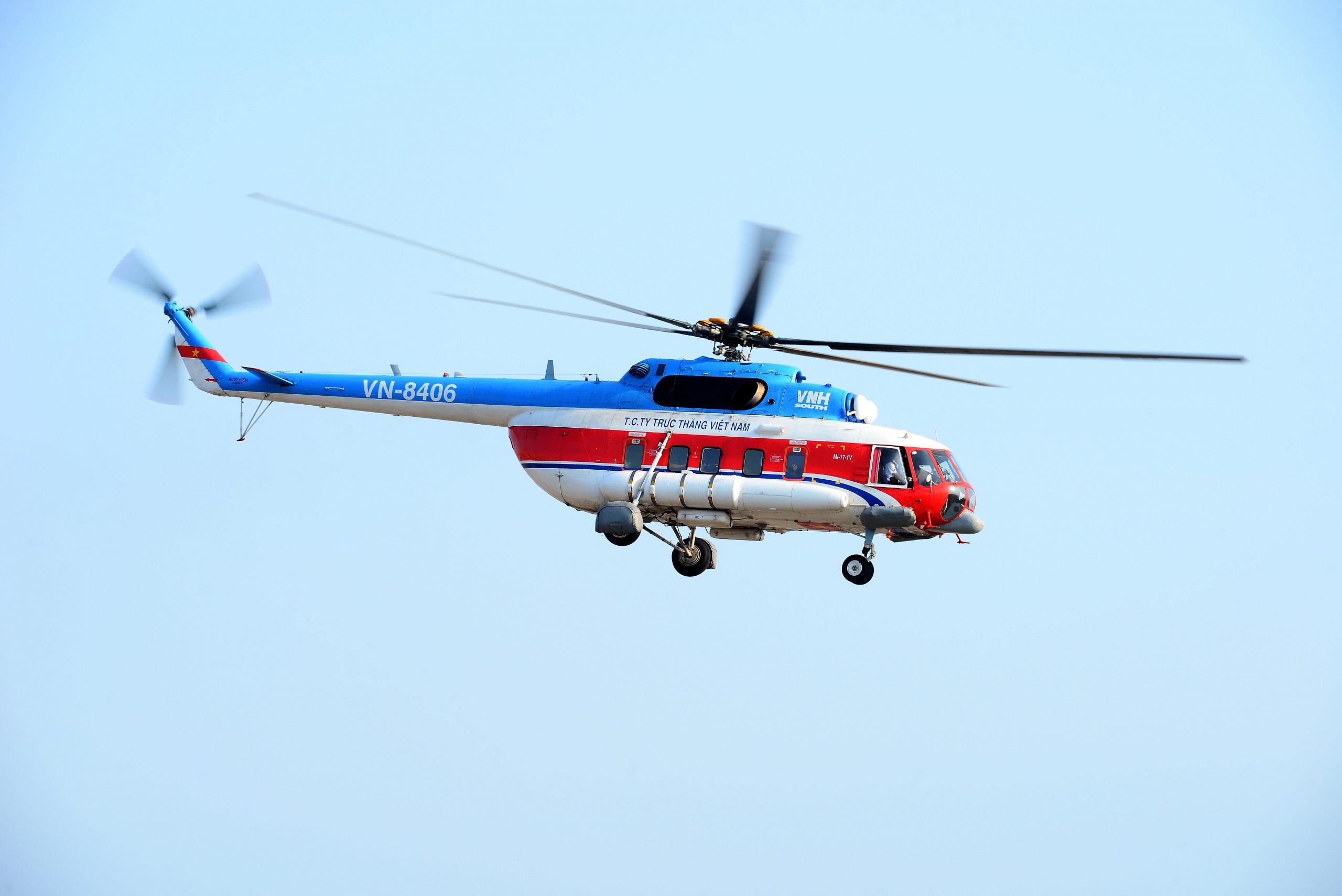 99+ Tranh tô màu máy bay trực thăng, chiến đấu đơn giản cho trẻ
